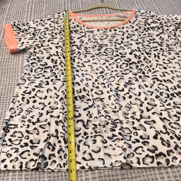 Cute Animal Print Top - Picture 8 of 8